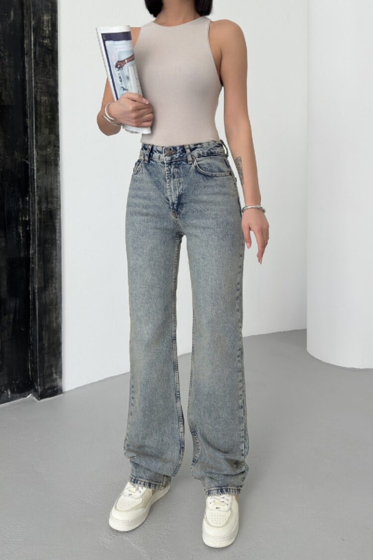 High Waist Straight Jeans - Producer: XLove - Wholesale Women Clothes - TheBS Women