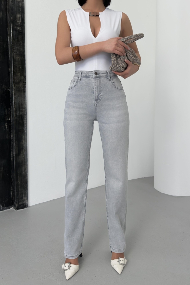 High Waist Pipe Cut Light Gray Jeans - Brand: LACARINO - Women & Kids, Baby Clothes Wholesale - TheBS Women