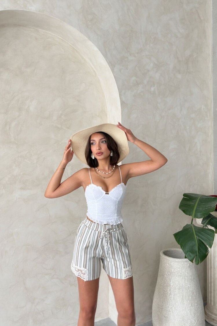 Leg Lace Striped Shorts - Producer: Topshow - Wholesale Women Clothes - TheBS Women