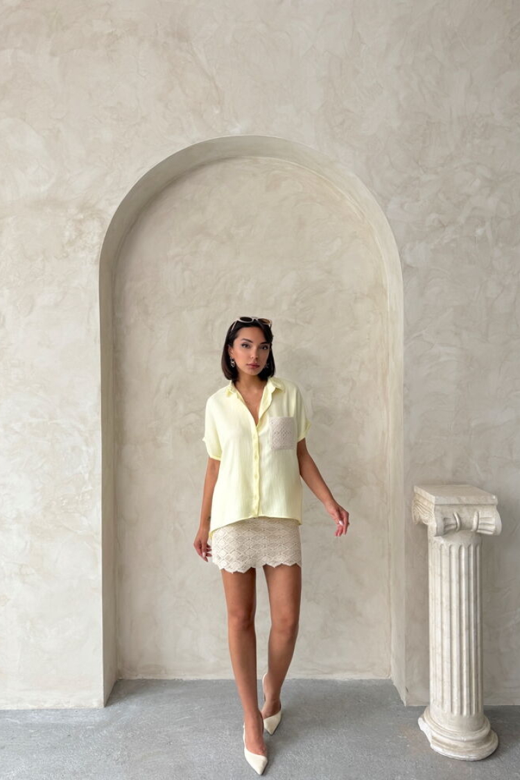 D2360 Linen Shirt With Applique Pockets - Producer: Topshow - Wholesale Women Clothes - TheBS Women