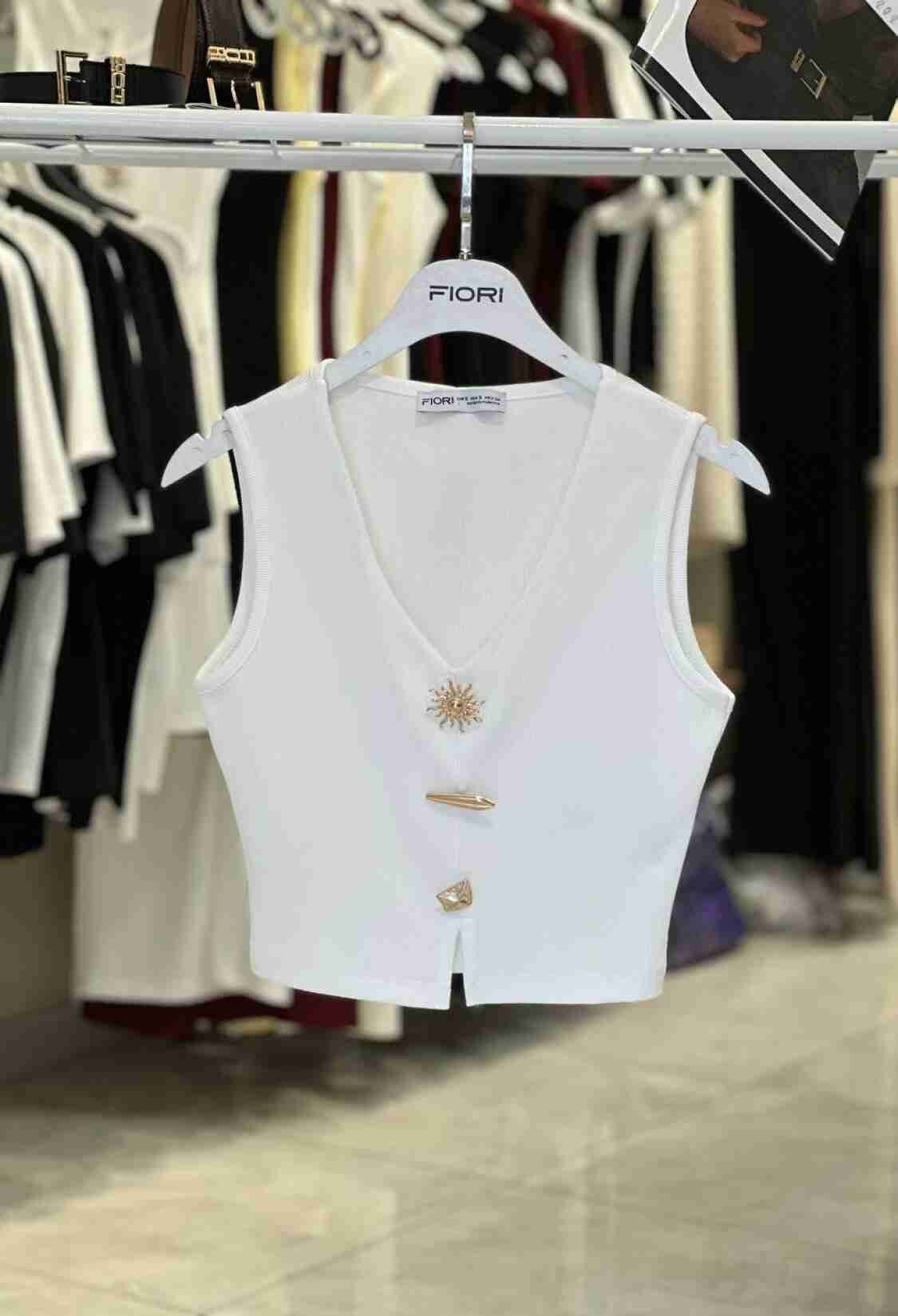 White Crop Top Slim Fit V-Neck Cap Sleeve - Brand: Fiori - Women & Kids, Baby Clothes Wholesale - TheBS Women