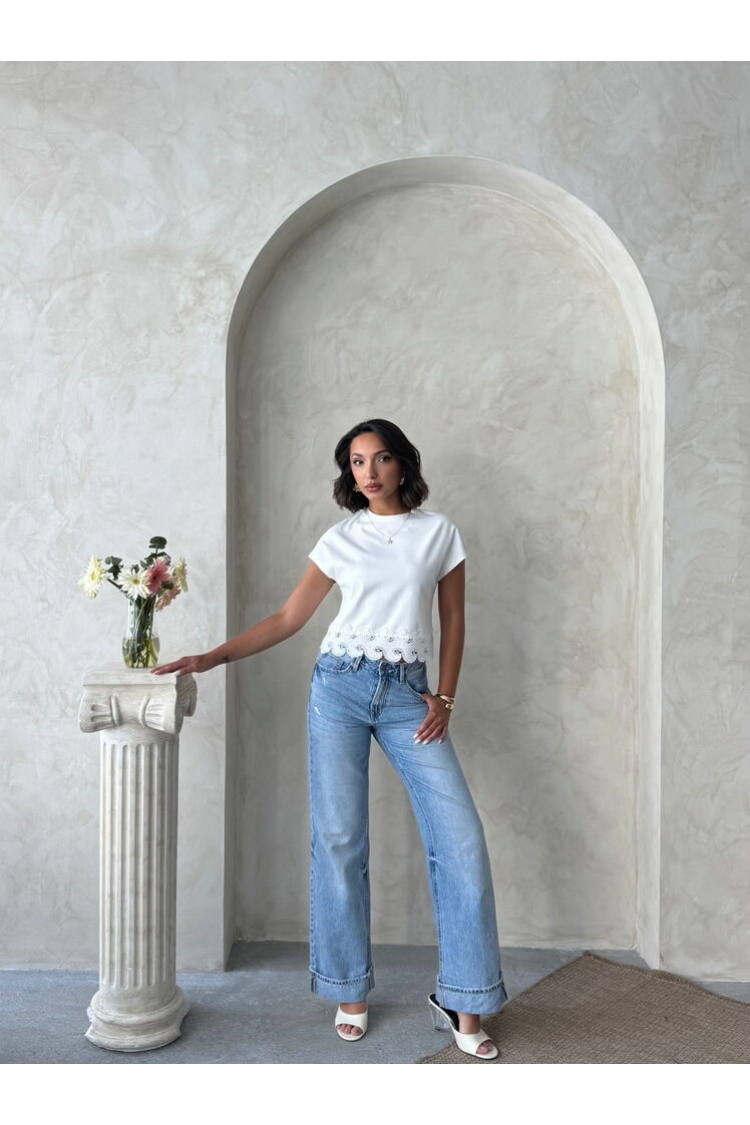 White Blouse With Slim Fit And Cap Sleeves - Brand: Topshow - Women & Kids, Baby Clothes Wholesale - TheBS Women