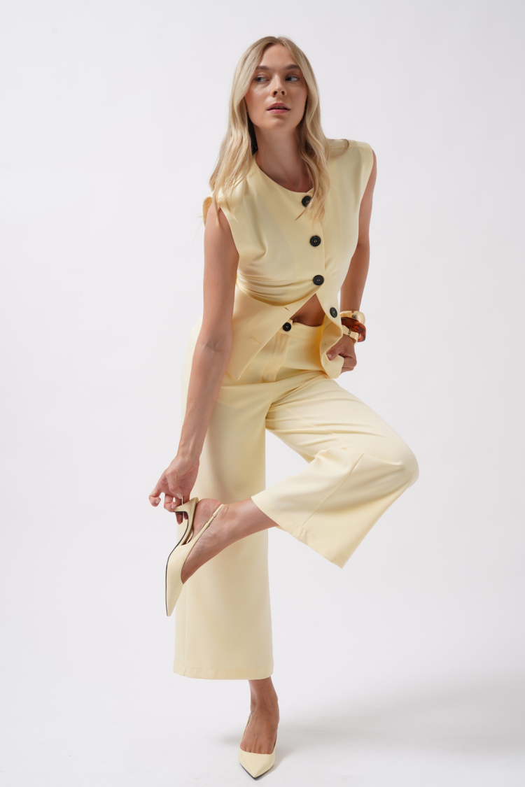 Beige Wide Leg Culottes Pants - Producer: Black Fashion - Wholesale Women Clothes - TheBS Women