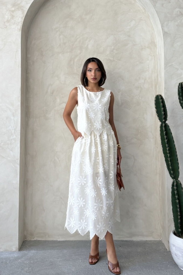 White Floral A-Line Midi Skirt - Producer: Topshow - Wholesale Women Clothes - TheBS Women