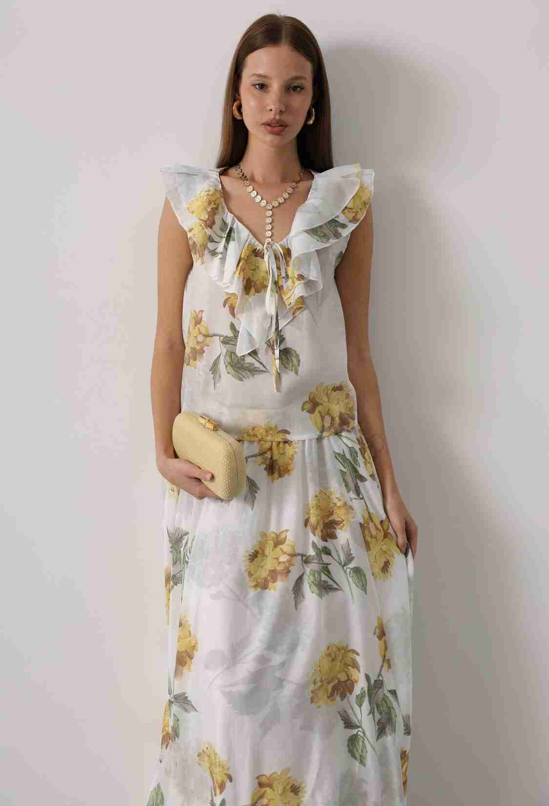 White Floral V-Neck Regular Fit Sleeveless Blouse - Brand: Reyon - Women & Kids, Baby Clothes Wholesale - TheBS Women