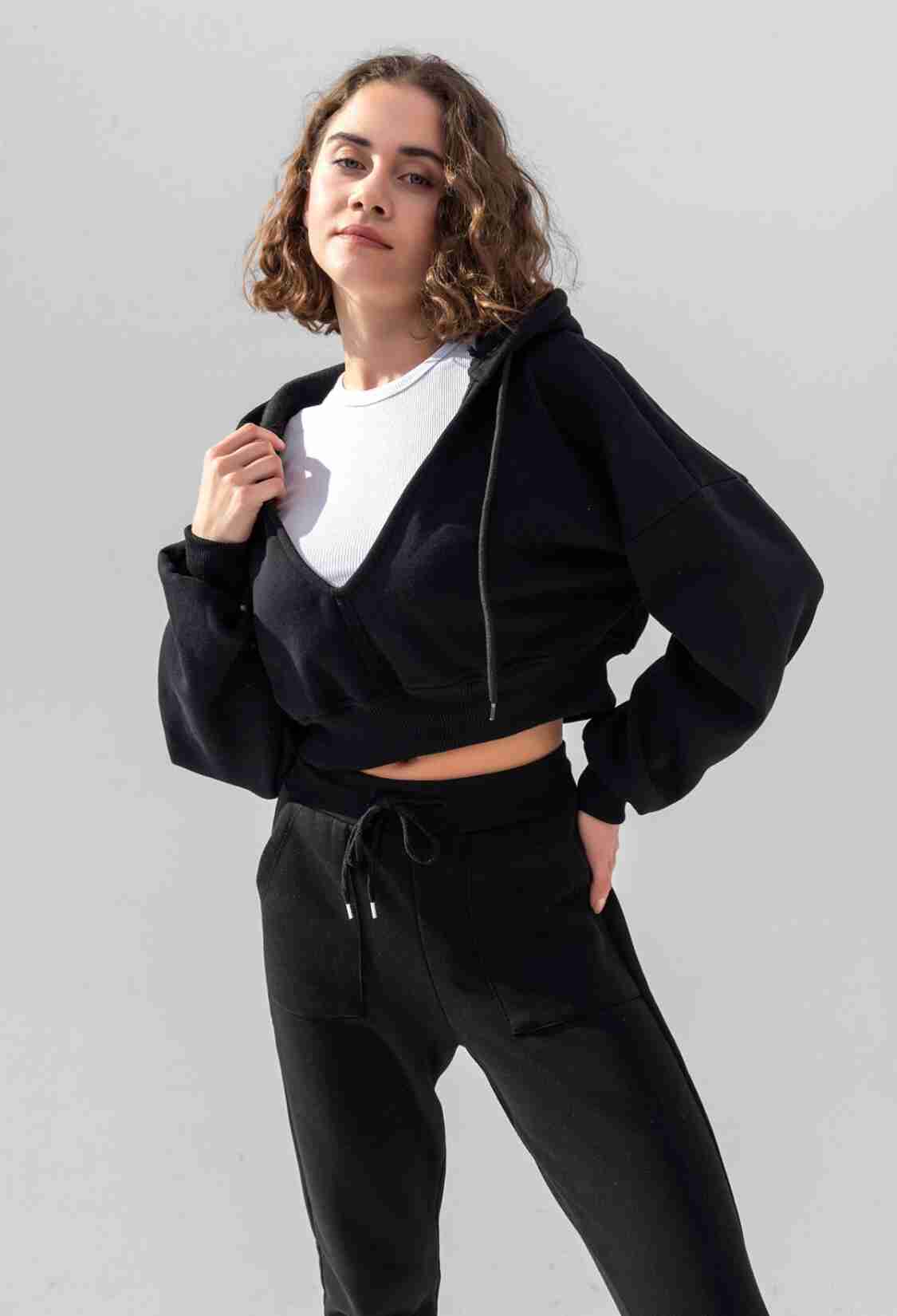 Hooded V-Neck Crop Thick Inside Fleece Knitted Sweatshirt - Brand: la & vetta - Women & Kids, Baby Clothes Wholesale - TheBS Women