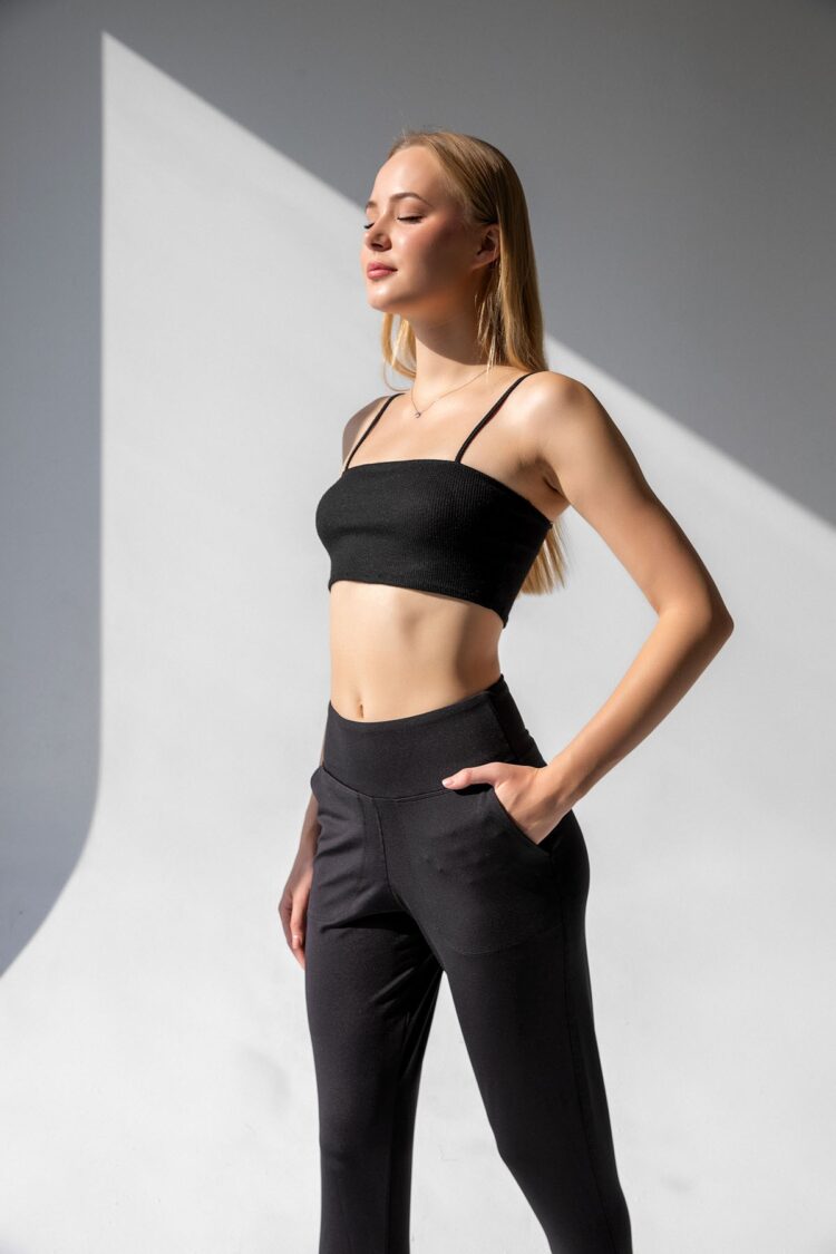 High Waist Pocket Jogger Sweatpants - Producer: la & vetta - Wholesale Women Clothes - TheBS Women