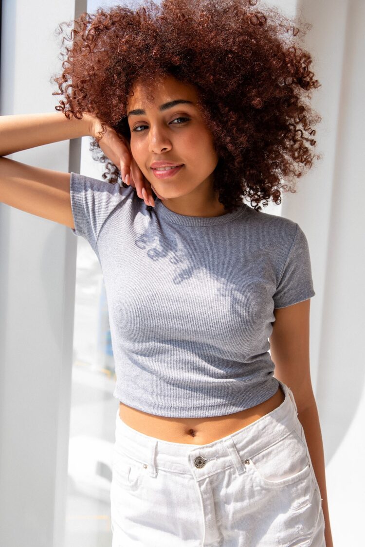 Ribbed Crew Neck Basic T-shirt - Producer: la & vetta - Wholesale Women Clothes - TheBS Women