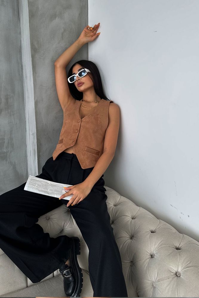 Tan Suede Vest - Producer: Topshow - Wholesale Women Clothes - TheBS Women