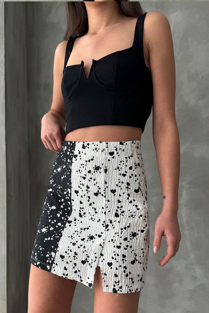 Black And White Heart Patterned Above Knee Skirt - Producer: Topshow - Wholesale Women Clothes - TheBS Women