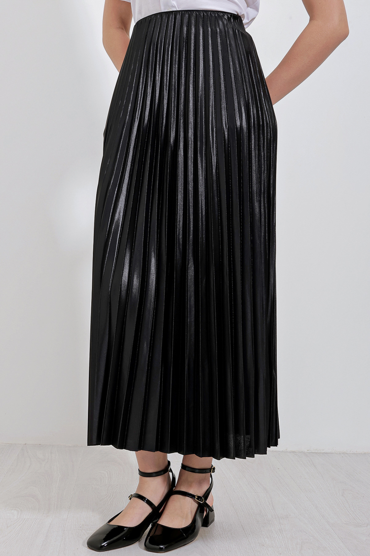 Leather Look Pleated Skirt - Brand: Bigdart - Women & Kids, Baby Clothes Wholesale - TheBS Women