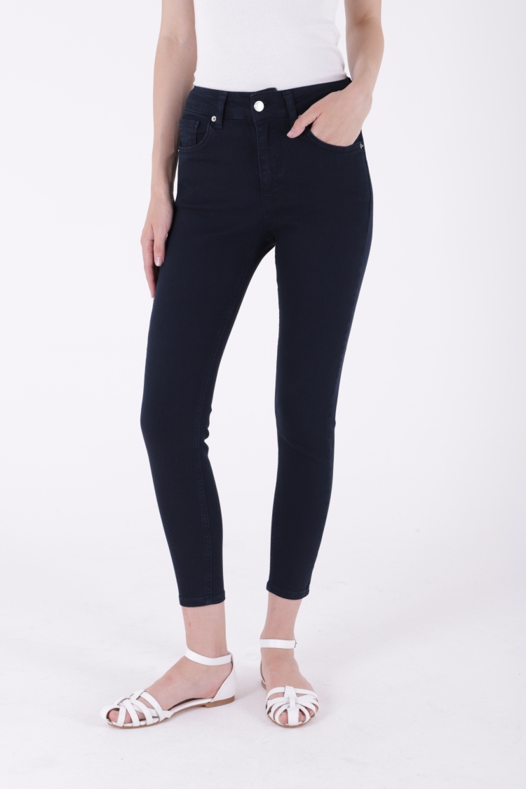 Skinny Jeans - Brand: XLove - Women & Kids, Baby Clothes Wholesale - TheBS Women