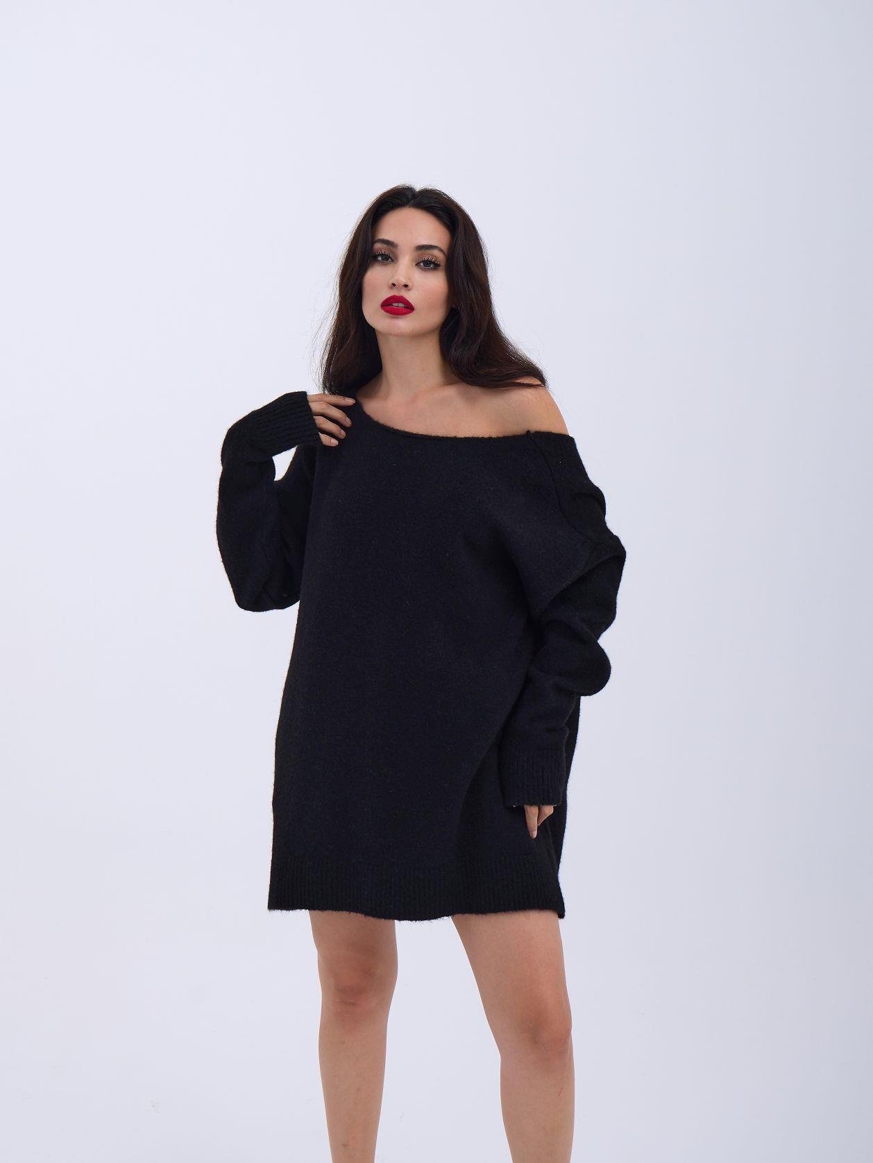Knitwear Back V Loose Sweater - Brand: Fame - Women & Kids, Baby Clothes Wholesale - TheBS Women