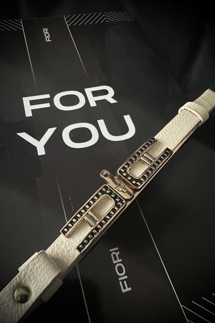 Thin Buckle Adjustable Women's Belt - Brand: Fiori - Women & Kids, Baby Clothes Wholesale - TheBS Women