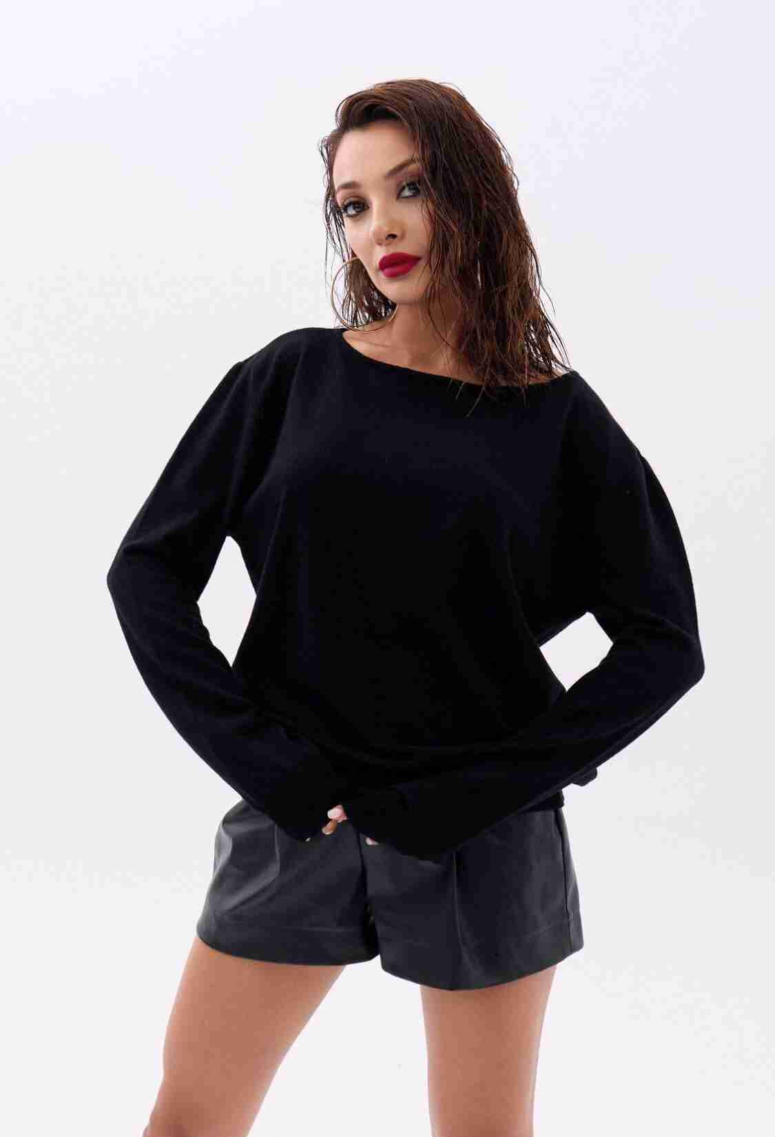 Knitted Plain Casual Sweater - Brand: Fame - Women & Kids, Baby Clothes Wholesale - TheBS Women