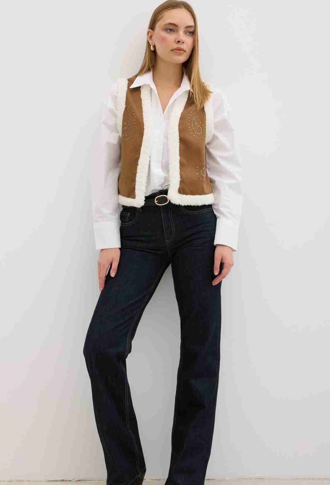 Garni Curly Detailed Stone Patterned Gabardine Vest Camel - Brand: Levure - Women & Kids, Baby Clothes Wholesale - TheBS Women