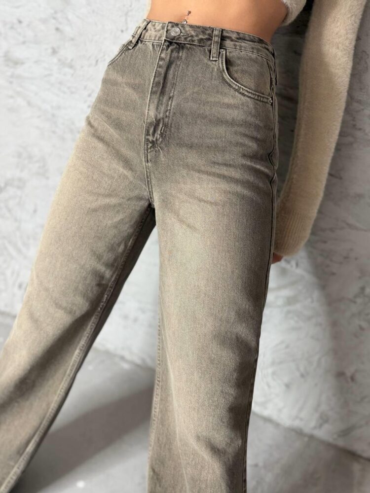 High Waist Loose Fit Jeans - Brand: LACARINO - Women & Kids, Baby Clothes Wholesale - TheBS Women