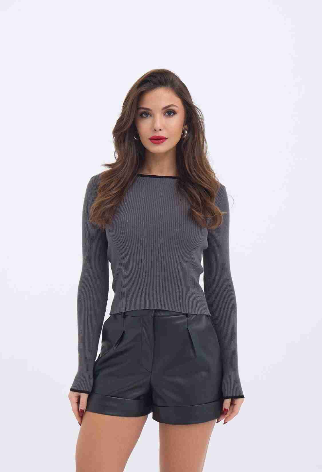 Knitwear Basic Collar Striped Sweater -- Black - Brand: Fame - Women & Kids, Baby Clothes Wholesale - TheBS Women