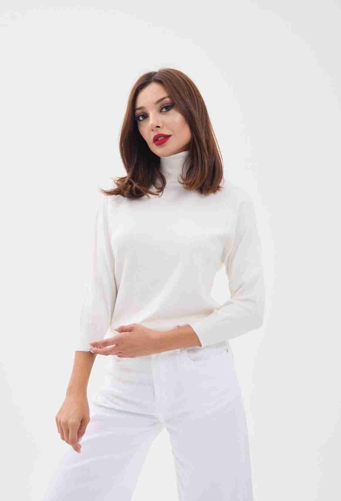 Knitwear Poor Sleeve Turtleneck Sweater - Brand: Fame - Women & Kids, Baby Clothes Wholesale - TheBS Women