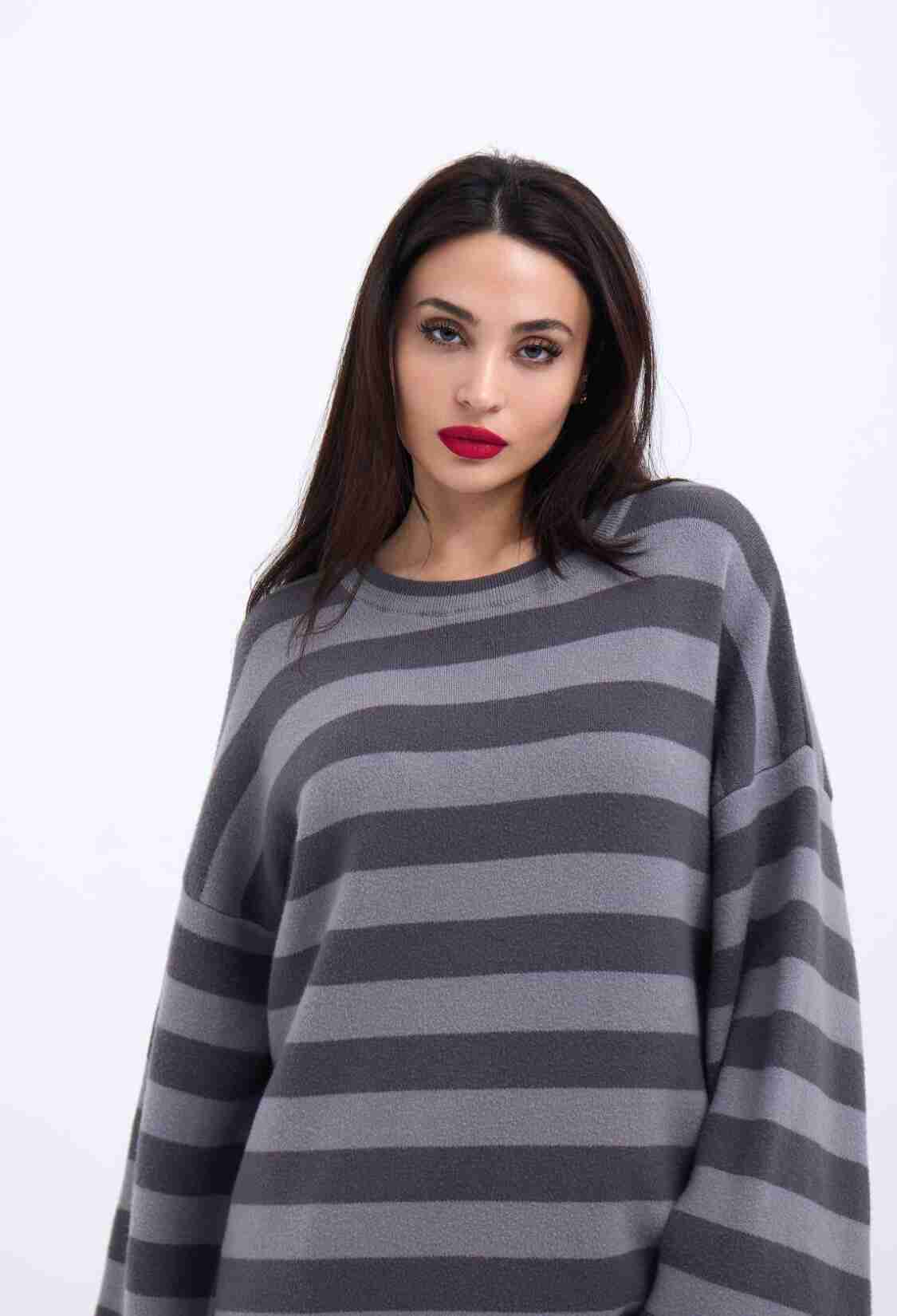 Knitted Striped Casual Sweater -- Anthracite - Brand: Fame - Women & Kids, Baby Clothes Wholesale - TheBS Women