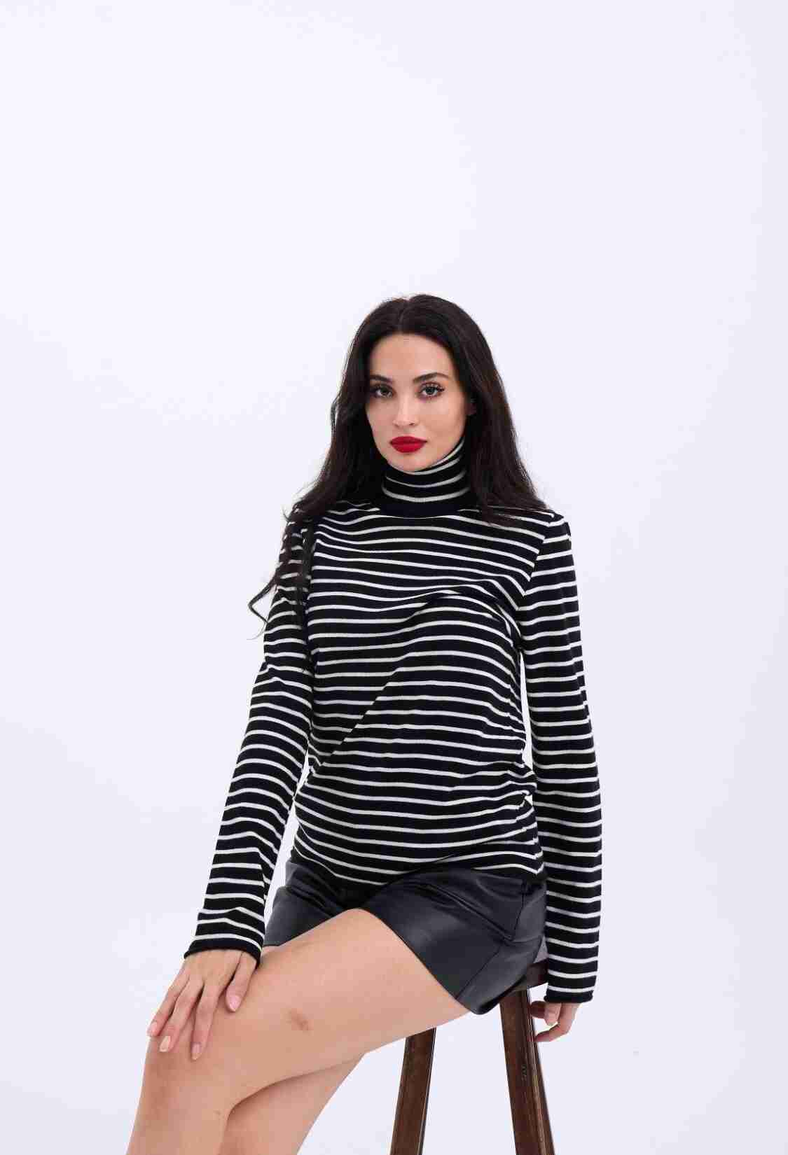 Knitwear Striped Turtleneck Casual -& Ecru - Brand: Fame - Women & Kids, Baby Clothes Wholesale - TheBS Women