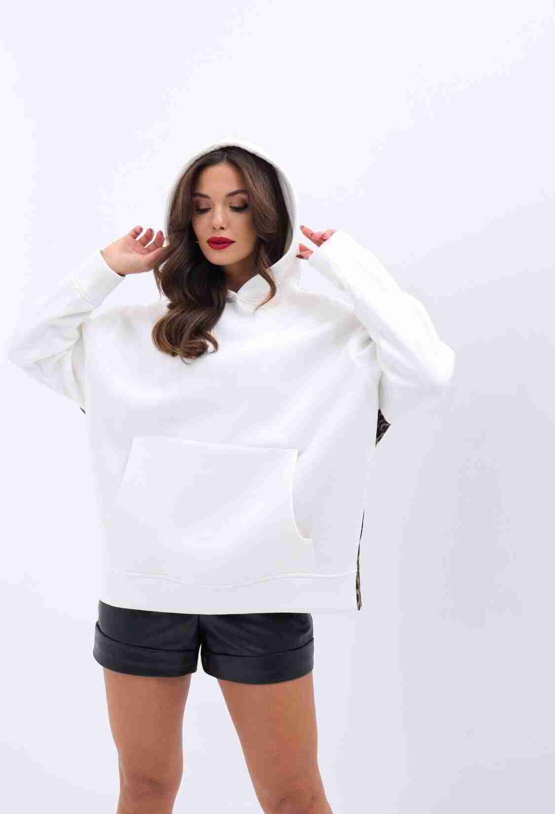 Back Printed Sweatshirt - Brand: Fame - Women & Kids, Baby Clothes Wholesale - TheBS Women