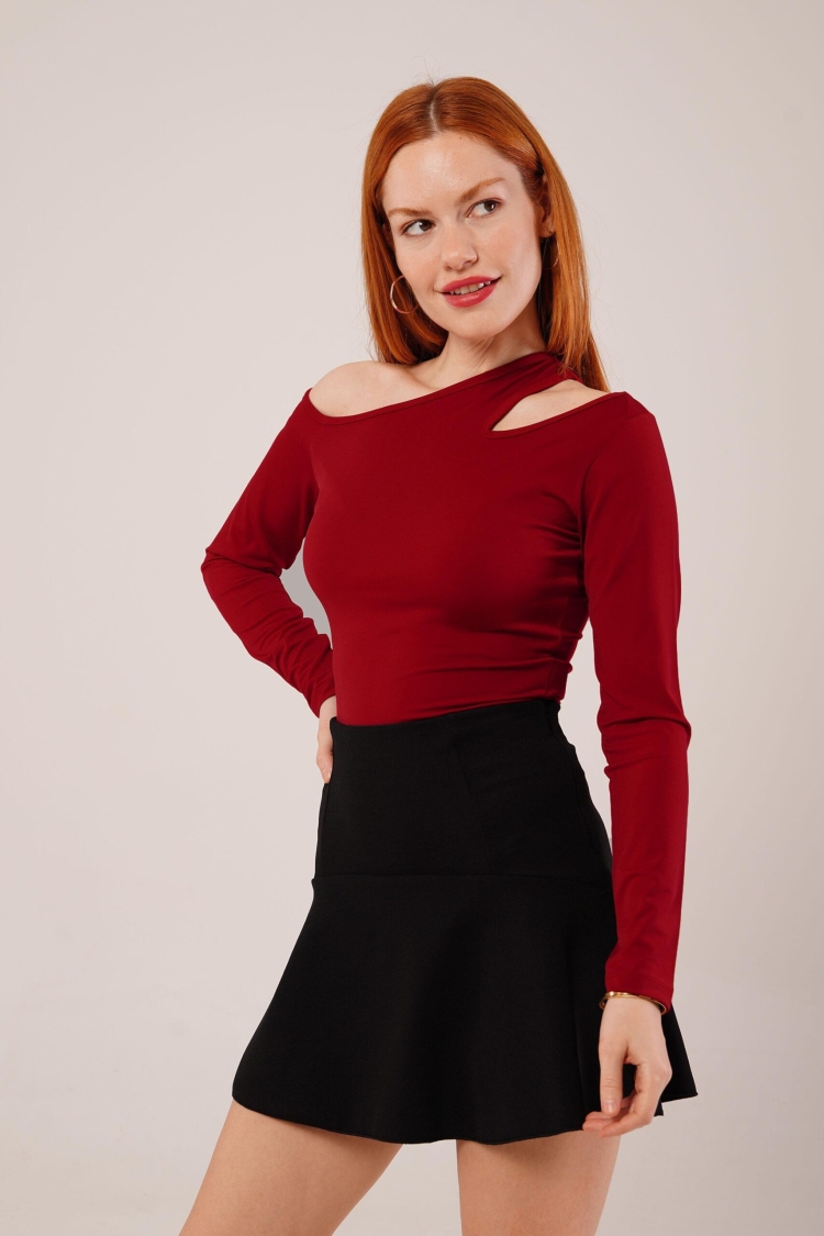 Wholesale Burgundy Blouse With Shoulder Neckline Detailed - Brand: Lustrin - Women & Kids, Baby Clothes Wholesale - TheBS Women