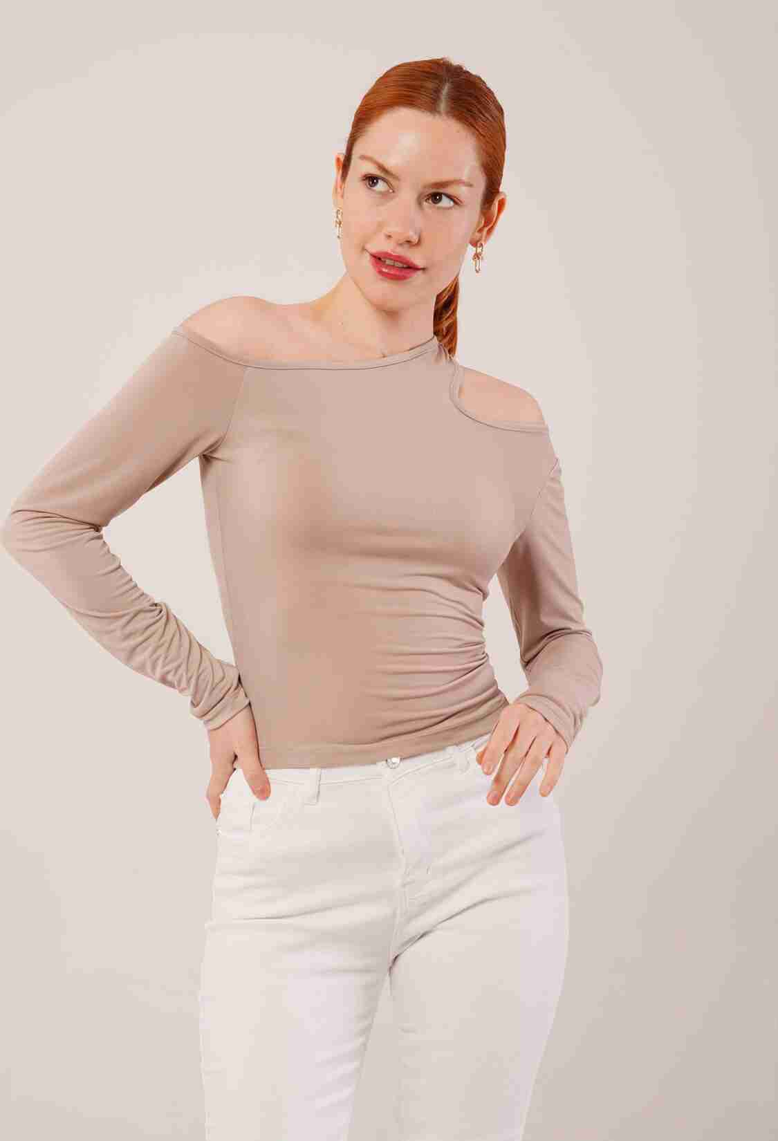 WholesaleBlouse With Shoulder Neckline Detailed - Brand: Lustrin - Women & Kids, Baby Clothes Wholesale - TheBS Women