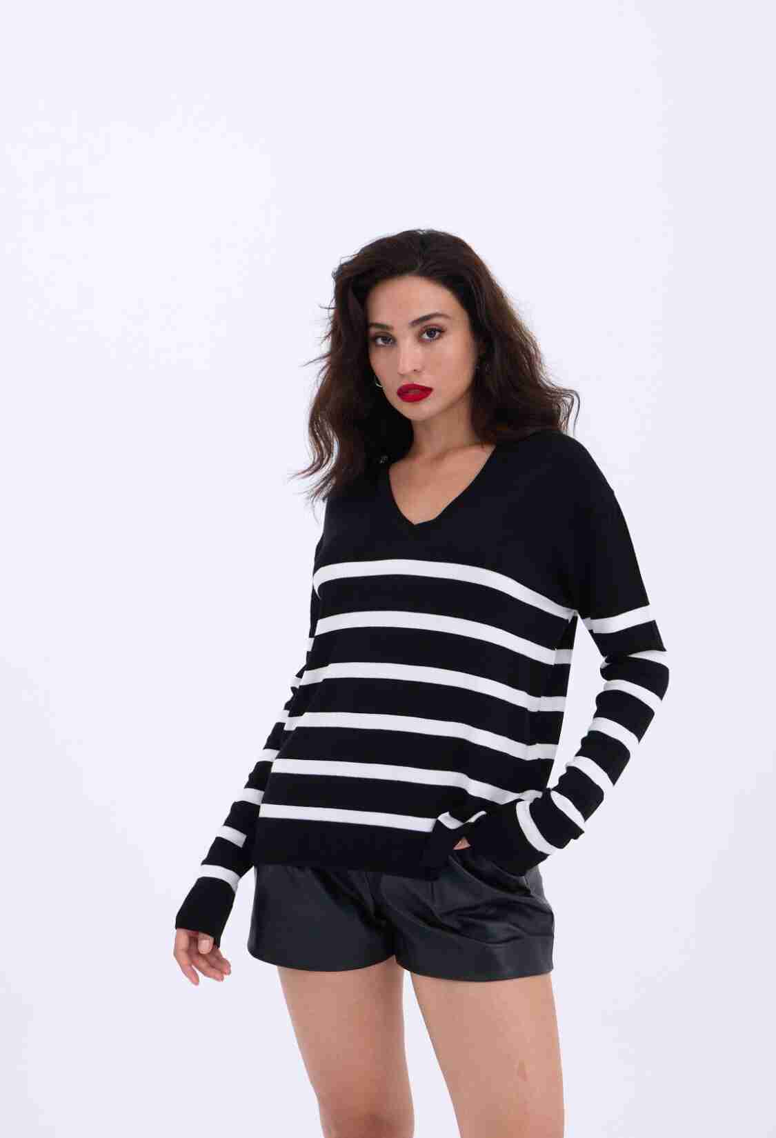 Knitwear V Neck Striped Basic Casual -& Ecru - Brand: Fame - Women & Kids, Baby Clothes Wholesale - TheBS Women