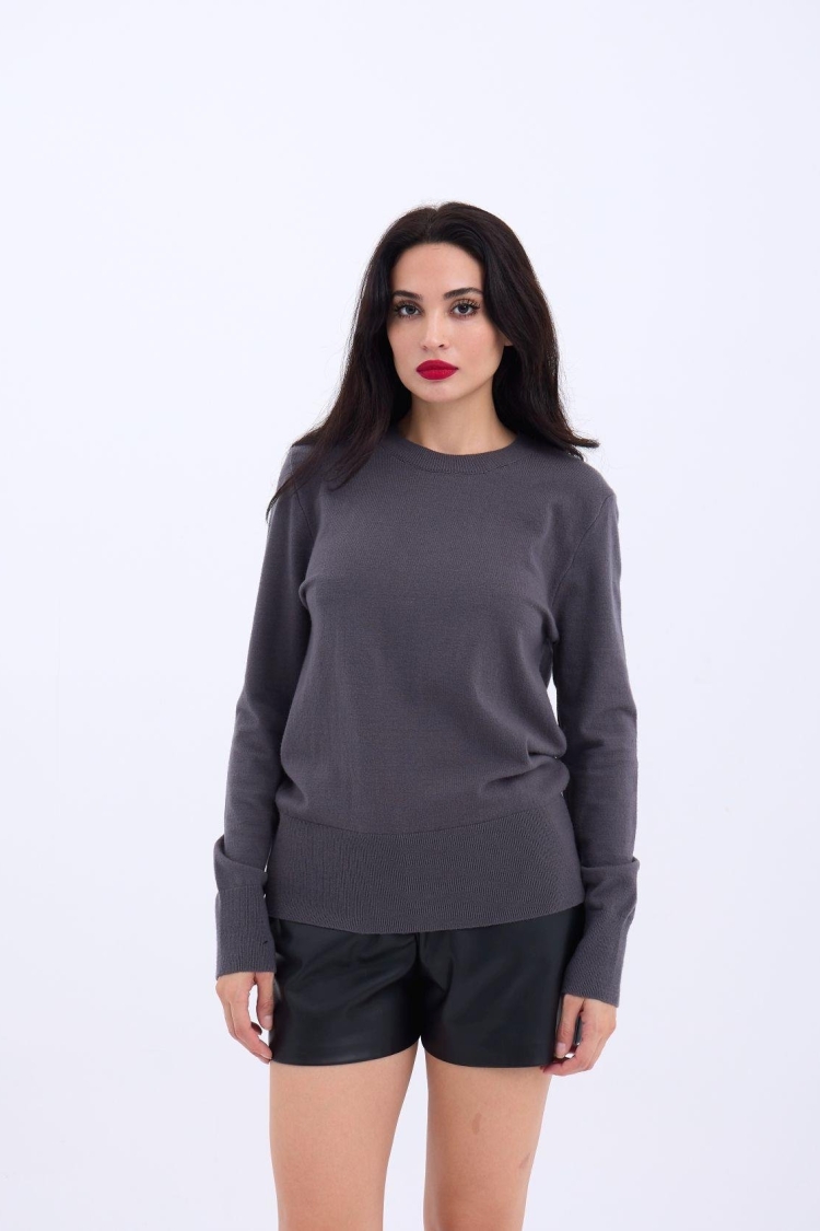 Knitwear Basic Sweater - Brand: Fame - Women & Kids, Baby Clothes Wholesale - TheBS Women
