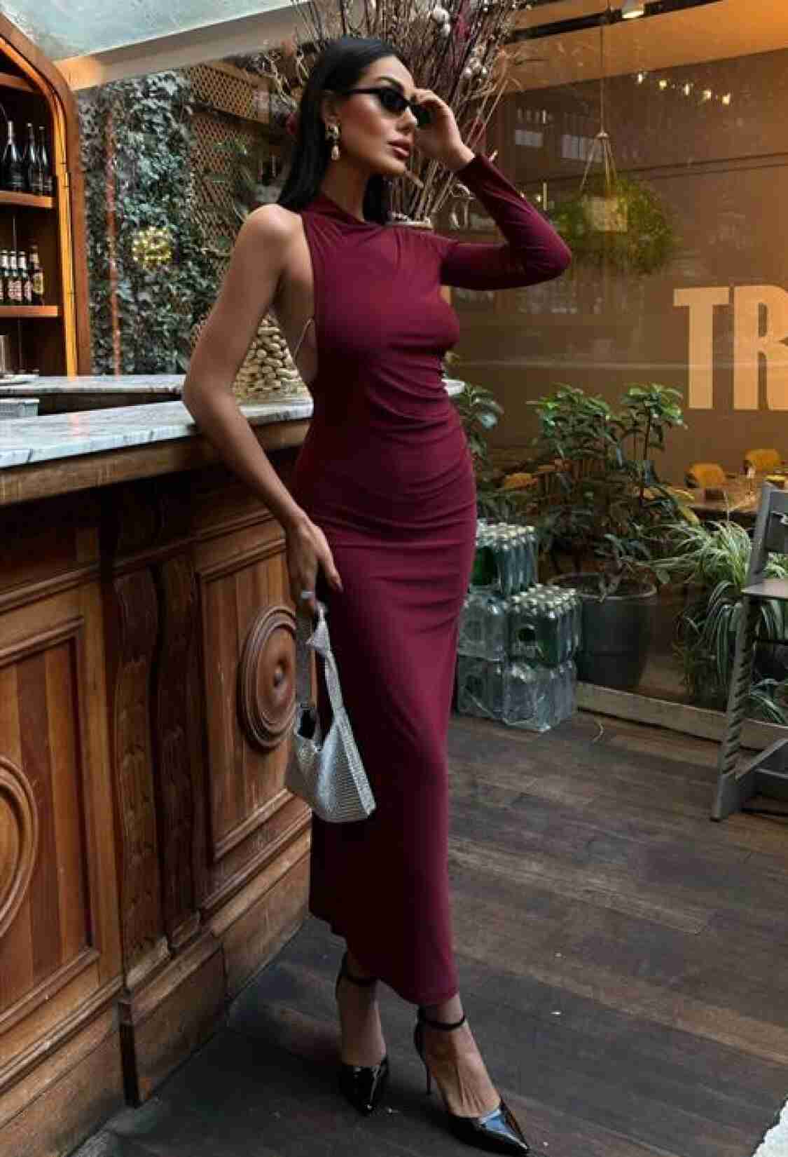 Elegant Dress With Back Chain And Cleavage - Brand: Sobe Istanbul - Women & Kids, Baby Clothes Wholesale - TheBS Women