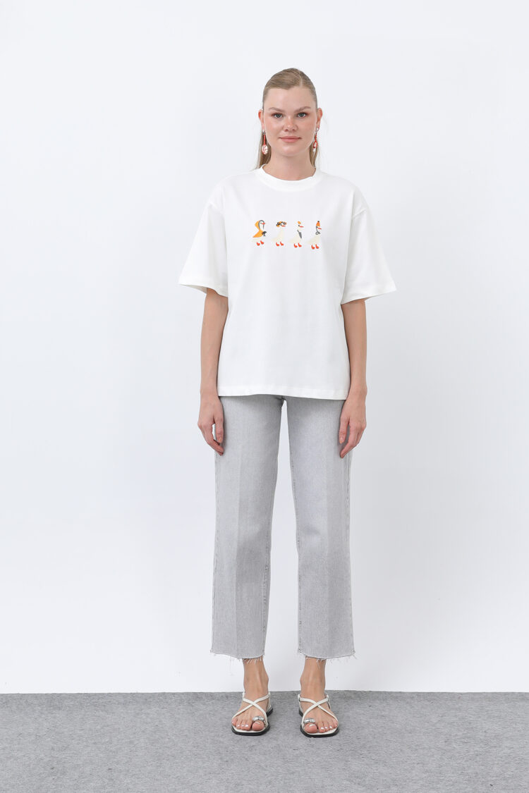 White Casual Oversized Fit Tshirt - Brand: SOUL - Women & Kids, Baby Clothes Wholesale - TheBS Women