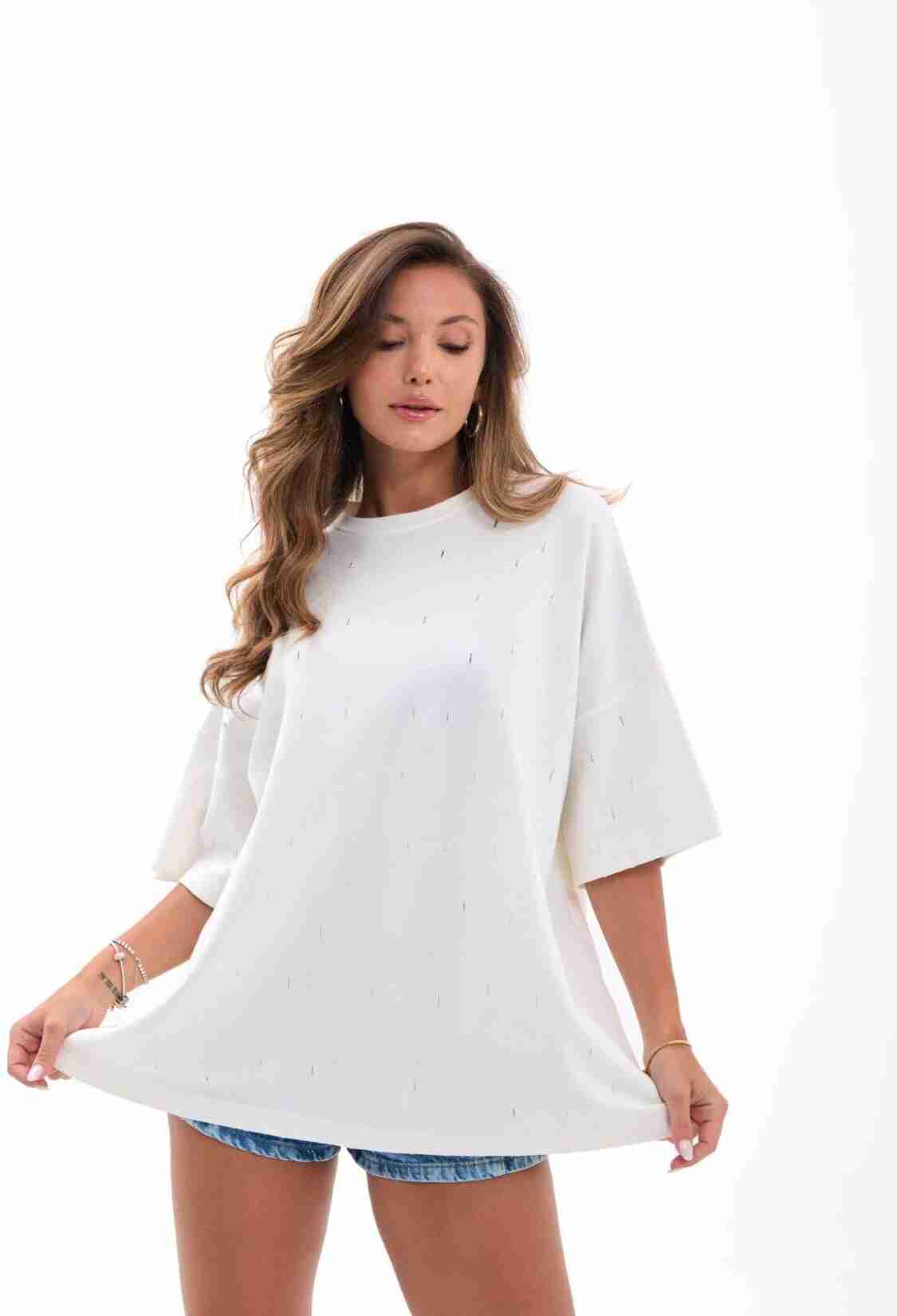 Casual Oversized Fit Tshirt - Brand: Fame - Women & Kids, Baby Clothes Wholesale - TheBS Women