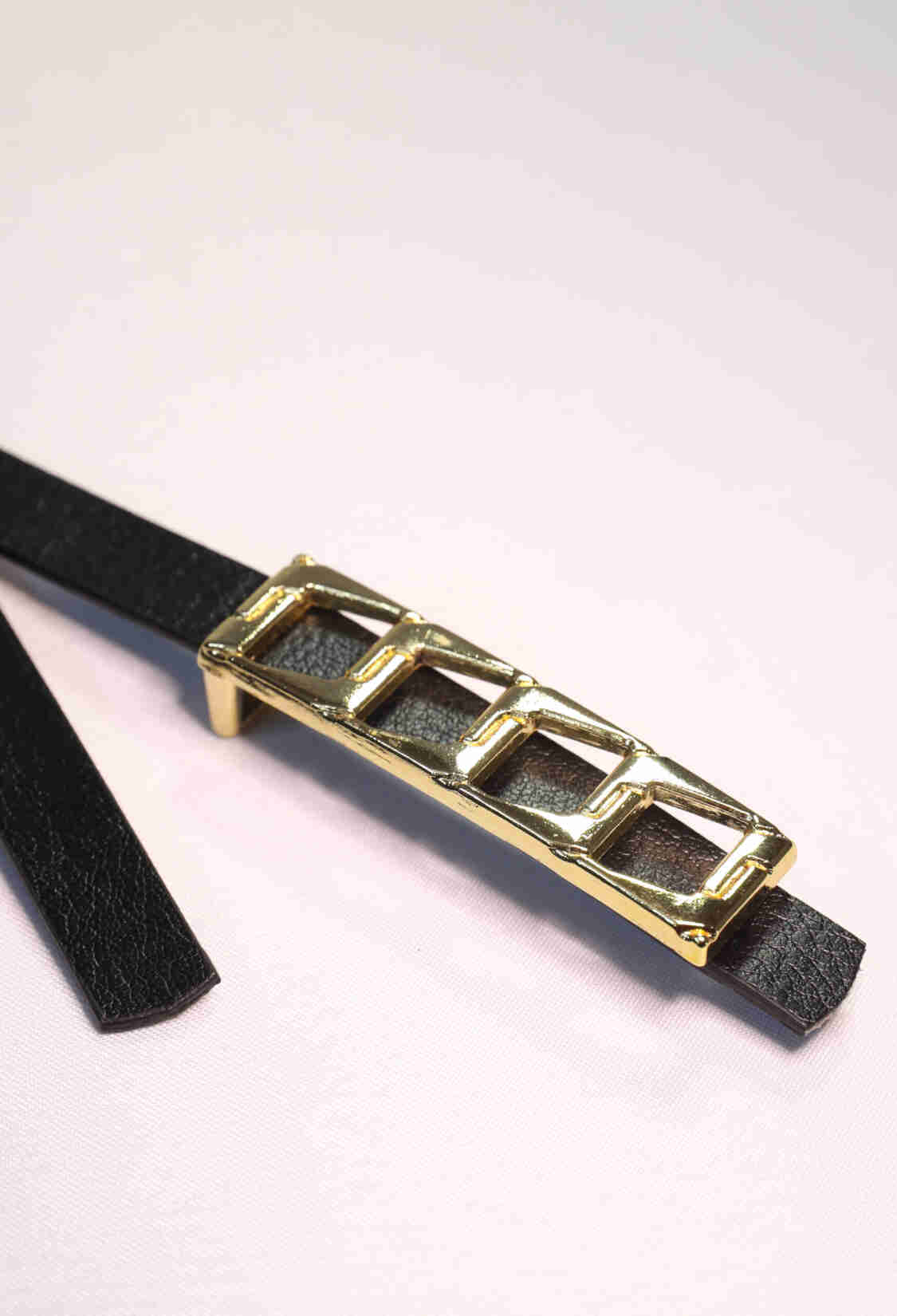 Basic Women's Belt With Thin Chain Buckle - Brand: Fiori - Women & Kids, Baby Clothes Wholesale - TheBS Women