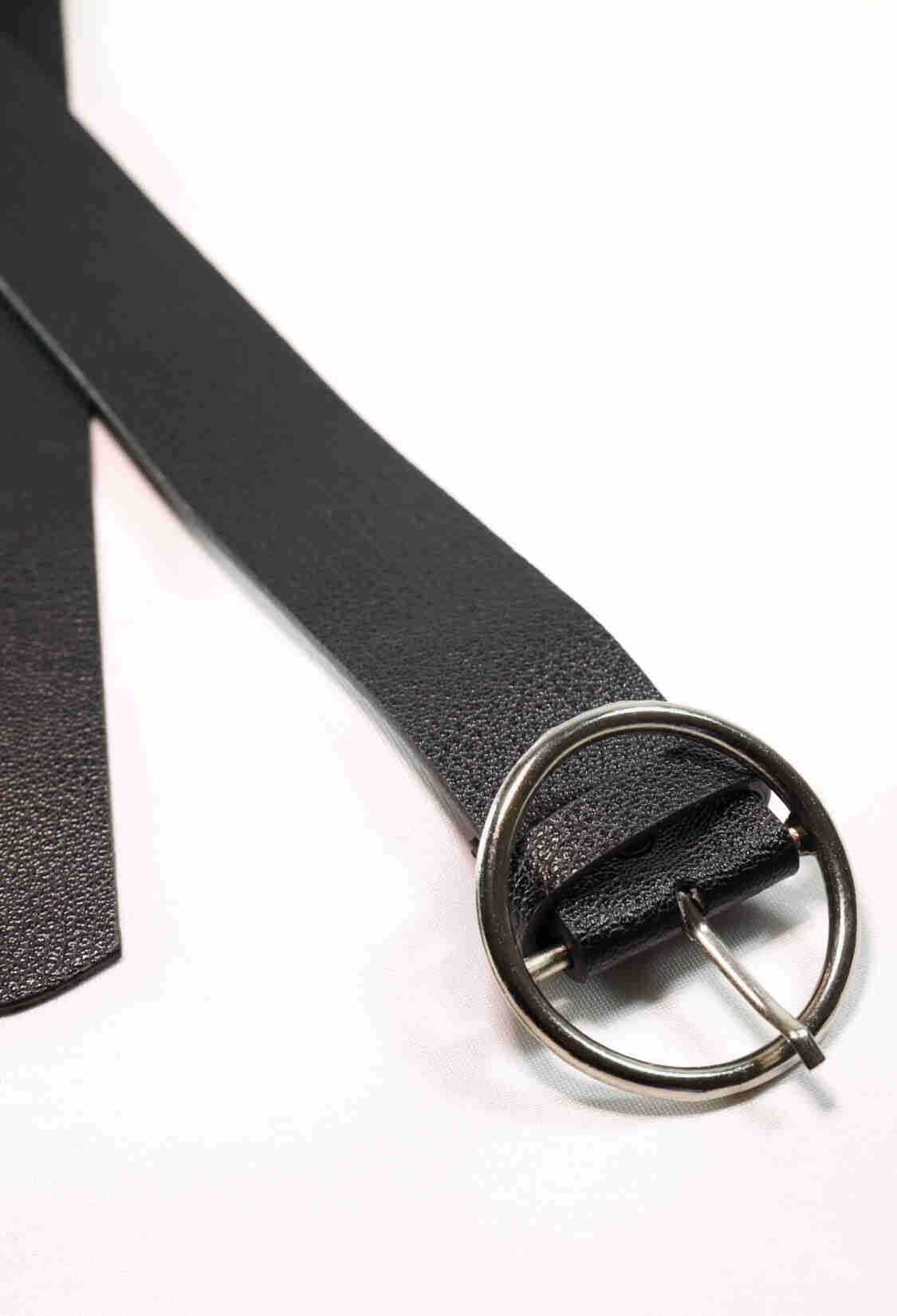 Women's Belt With Round Buckle - Brand: Fiori - Women & Kids, Baby Clothes Wholesale - TheBS Women