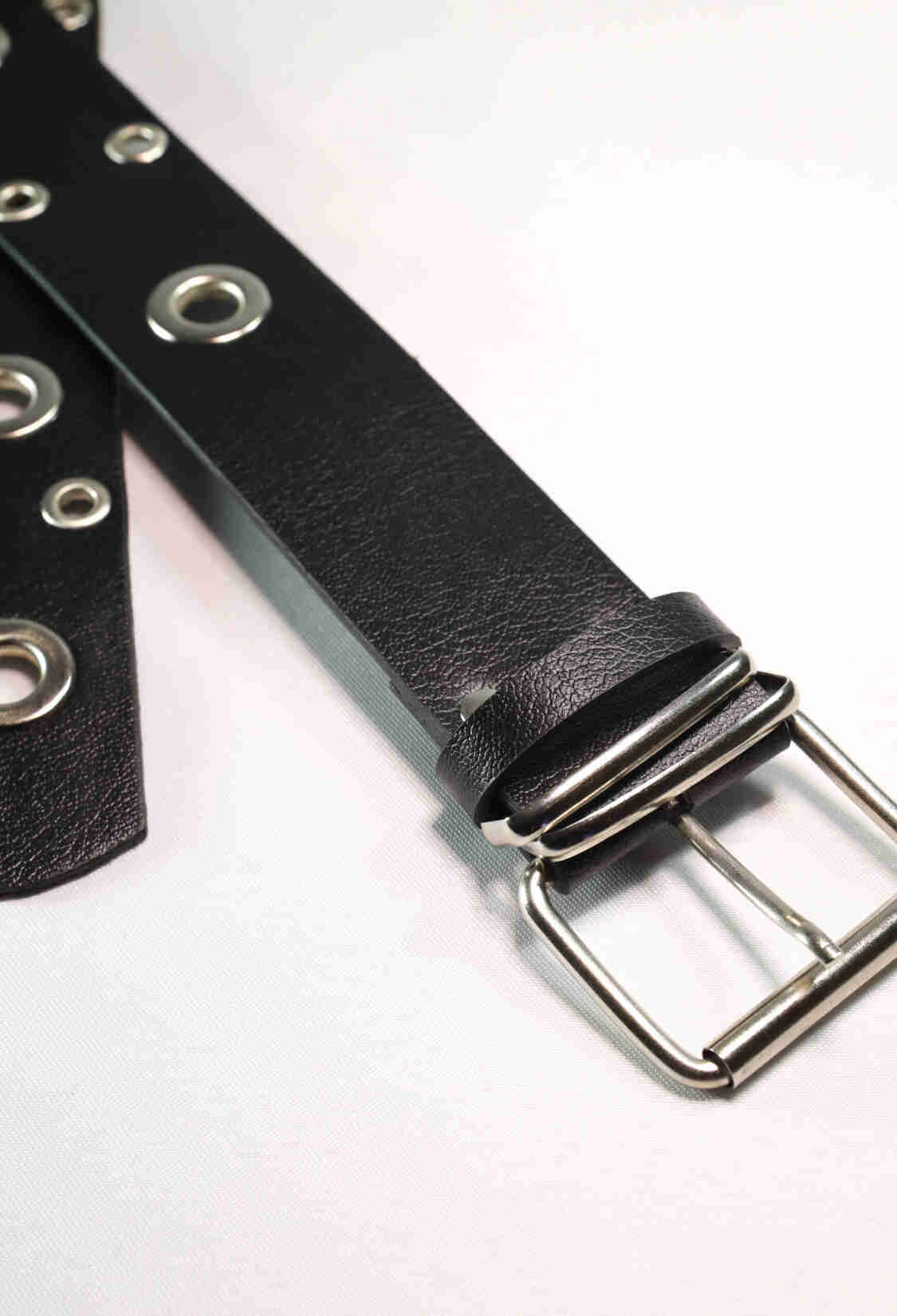 Women's Belt With Eyelet Detail - Brand: Fiori - Women & Kids, Baby Clothes Wholesale - TheBS Women