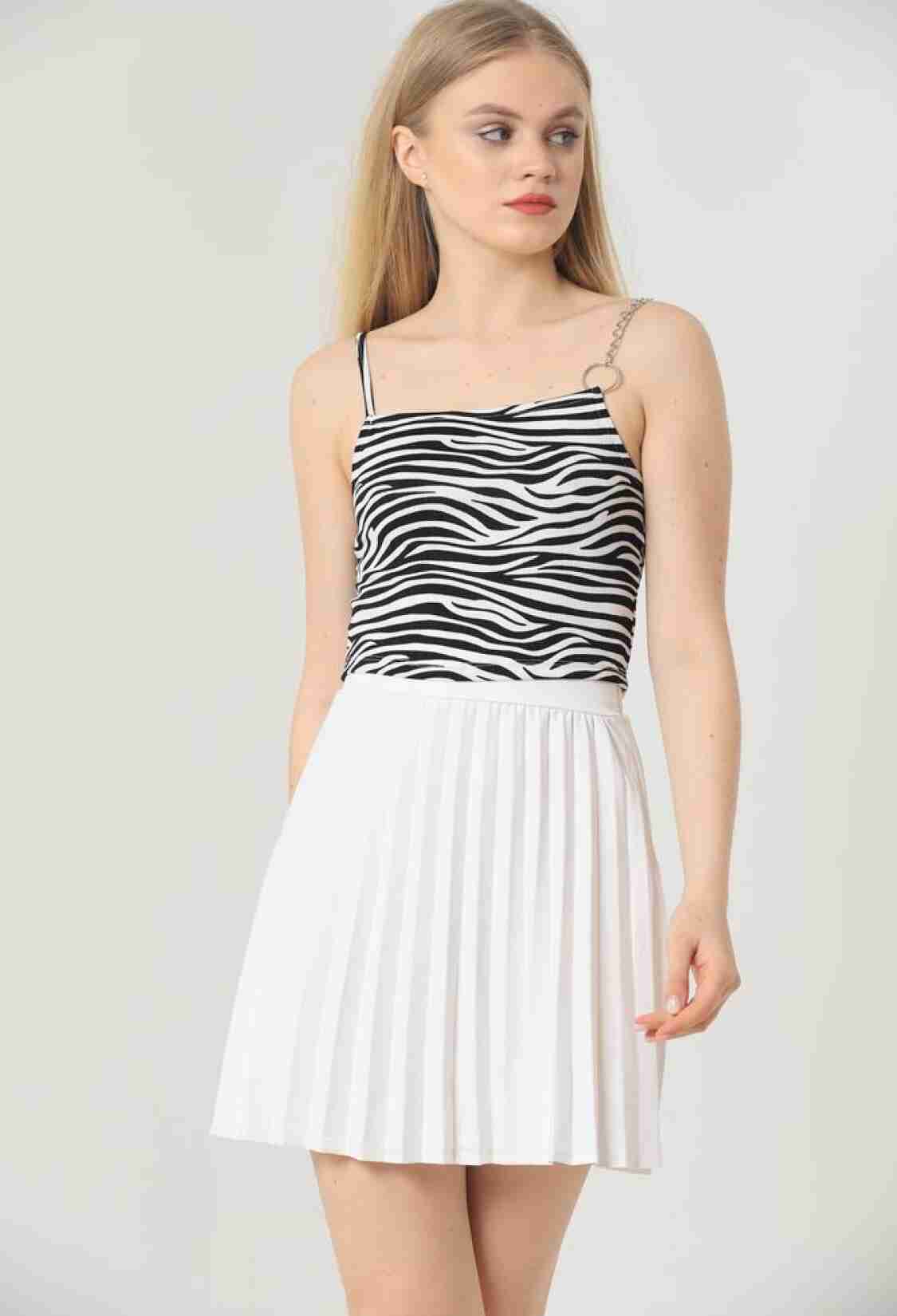 Zebra Chain Detailed Blouse - White & Black - Brand: Topshow - Women & Kids, Baby Clothes Wholesale - TheBS Women