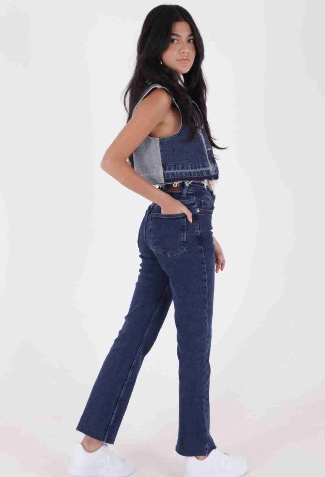 Mom Jeans With High Waist And Straight Leg - Brand: XLove - Women & Kids, Baby Clothes Wholesale - TheBS Women