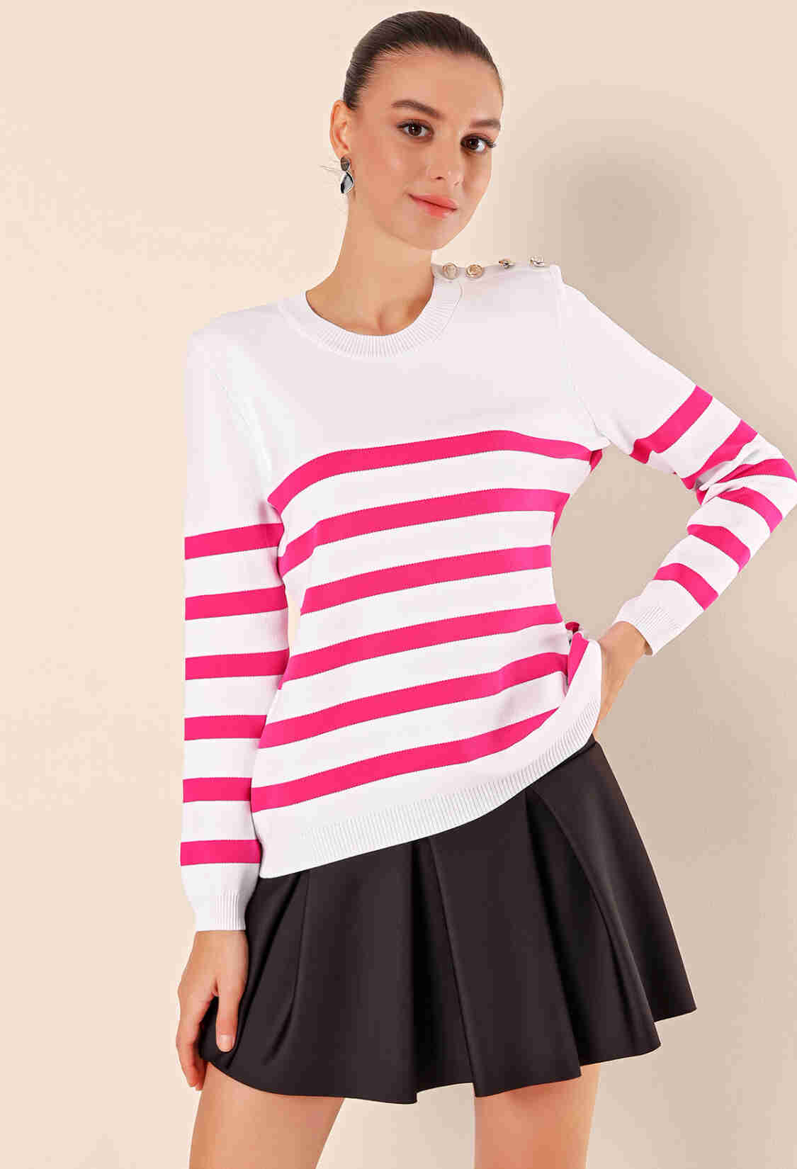 White Sweater With Round Neck And Long Sleeves - Brand: Bigdart - Women & Kids, Baby Clothes Wholesale - TheBS Women