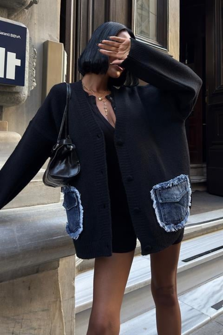 Oversized Fit Cardigan With V-Neck & Flap Pockets - Brand: Sobe Istanbul - Women & Kids, Baby Clothes Wholesale - TheBS Women