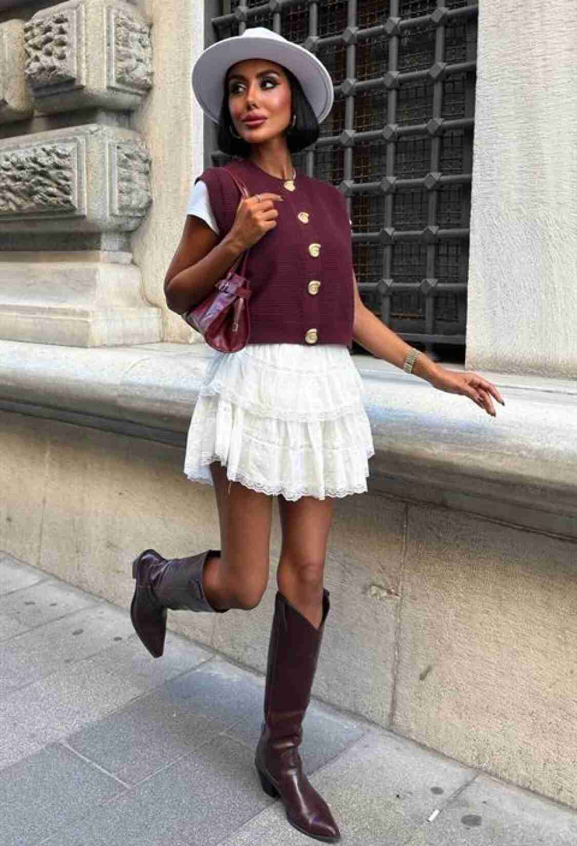 Crop Vest With Buttoned Closure - Brand: Sobe Istanbul - Women & Kids, Baby Clothes Wholesale - TheBS Women