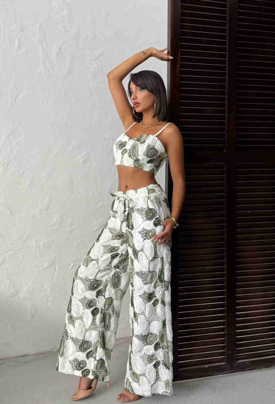 White Marble Fitted Crop Blouse With Cap Sleeves - Brand: Topshow - Women & Kids, Baby Clothes Wholesale - TheBS Women