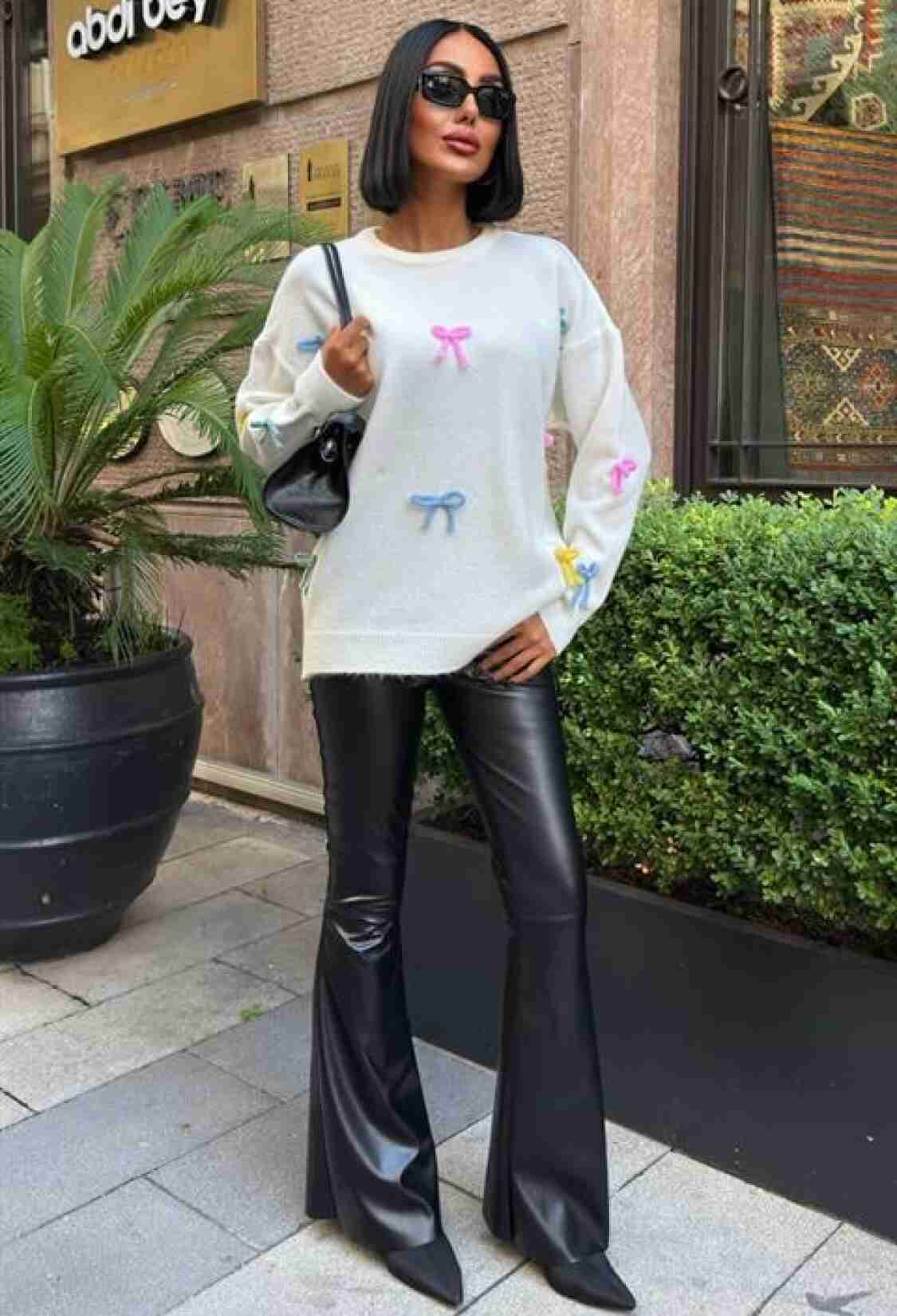 White Oversized Fit Sweater With Round Neck - Brand: Sobe Istanbul - Women & Kids, Baby Clothes Wholesale - TheBS Women