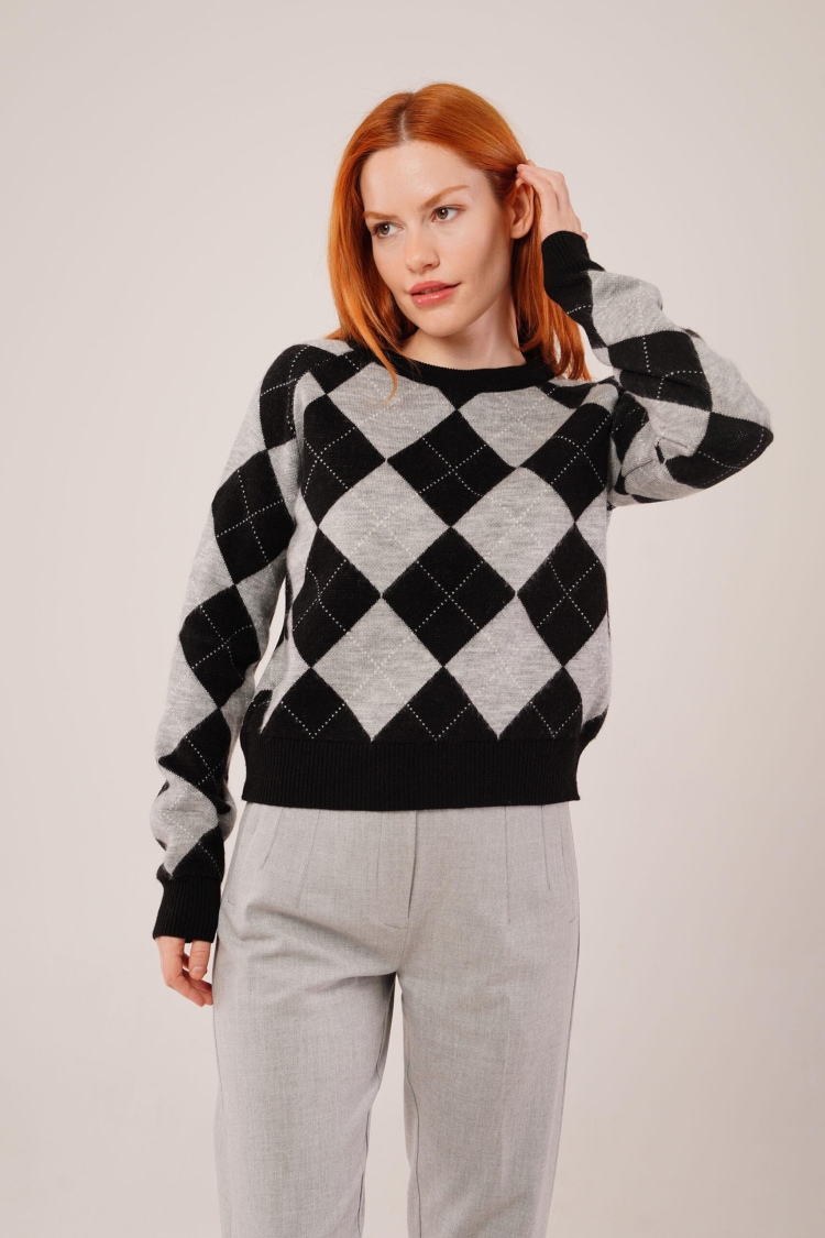 Black Argyle Casual Sweater - Brand: Lustrin - Women & Kids, Baby Clothes Wholesale - TheBS Women