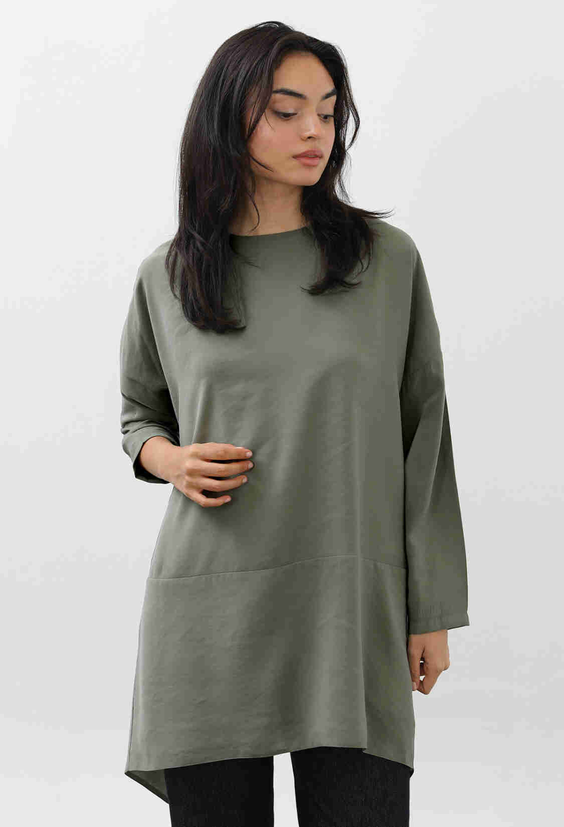 Green Oversized Fit Modest Tunic With Round Neck - Brand: Puane - Women & Kids, Baby Clothes Wholesale - TheBS Women