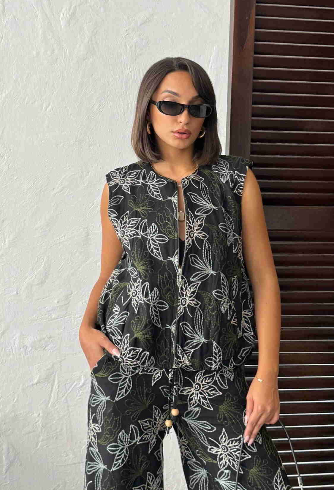 Oversized Fit Floral Zip Up Shirt - Brand: Topshow - Women & Kids, Baby Clothes Wholesale - TheBS Women