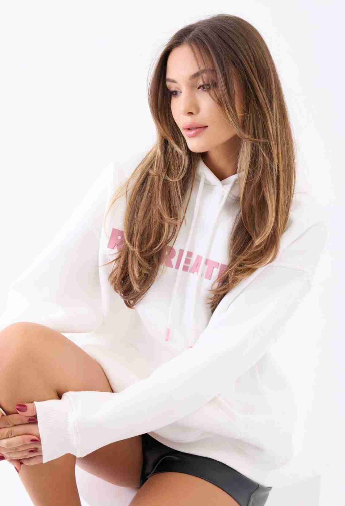 White Oversized Fit Sweatshirt With Hooded Neck - Brand: Fame - Women & Kids, Baby Clothes Wholesale - TheBS Women
