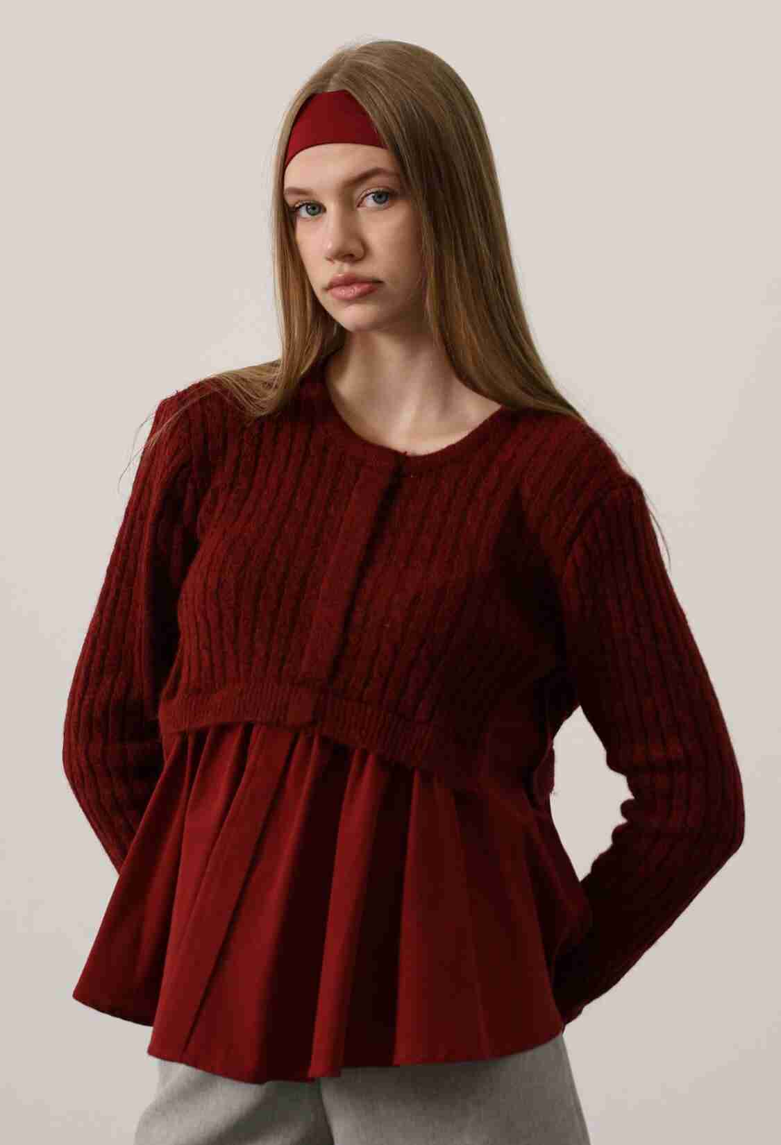 Red Shirt With Extra Long Sleeves And Buttoned Closure - Brand: Reyon - Women & Kids, Baby Clothes Wholesale - TheBS Women